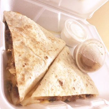 Stage Stop Station - Southwest Burrito (Chicken)- there's two layers of quesadilla, my bf could barely finish! - Convenience Stores Near Me - Tropic, Utah