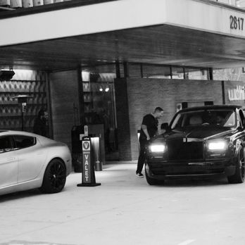 Next Level Valet - One of our Valet Attendants welcoming incoming guest. - Valet Services Near Me - Dallas, Texas Next Level Valet - One of our Valet Attendants welcoming incoming guest. - Valet Services Near Me - Dallas, Texas