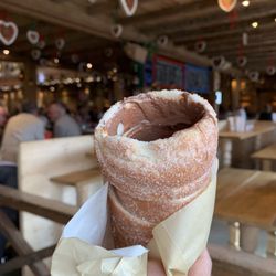 Baumstrizel - Cinnamon sugar with Nutella