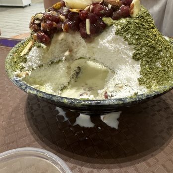 Mandro Teahouse - Matcha Bingsoo - Desserts Near Me - Alameda, California