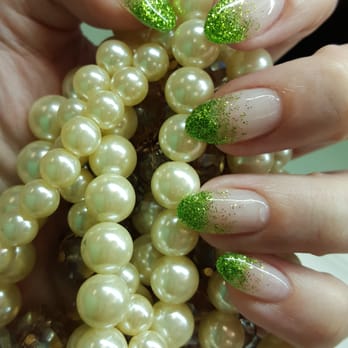 Minoko Nail Studio - Patty's day nails by Lisa.  :) - Nail Salons Near Me - Vancouver, British Columbia