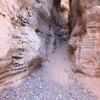 White Domes - The slot canyon on the trail. - Hiking Near Me - Overton, Nevada