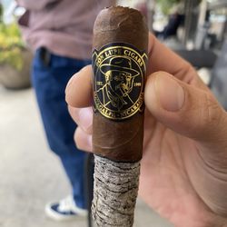 Don Lupe Cigar Lounge