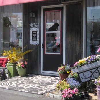 Vows Floral Design Studio - Florists Near Me - Falmouth, Massachusetts Vows Floral Design Studio - Florists Near Me - Falmouth, Massachusetts