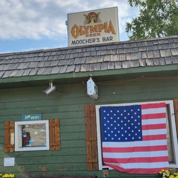 Moochers Bar - Bars Near Me - Nenana, Alaska