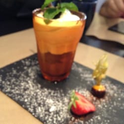 235 Restaurant - Mousse 2 chocolats