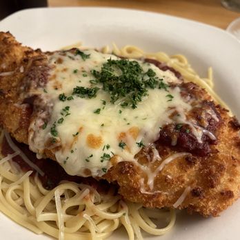 The Sumner House - Chicken parmesan - American Near Me - Charlestown, New Hampshire