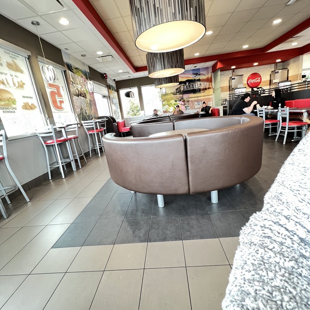 Carl's Jr - the inside of a restaurant - Fast Food Near Me - Monroe, Washington Carl's Jr - the inside of a restaurant - Fast Food Near Me - Monroe, Washington