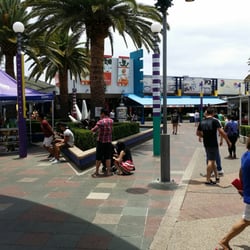 Harbour Town Shopping Centre - Open air