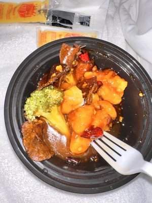 Ollie’s Sichuan Chinese Restaurant​ (成都印象) by null