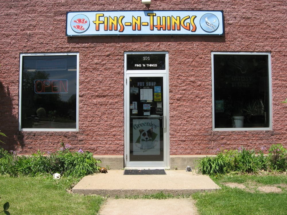 FINS’N THINGS Updated September 2024 101 K Ave E, Oskaloosa, Iowa