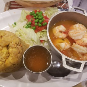 Isla Del Encanto - Puerto Rican Near Me - Miami, Florida