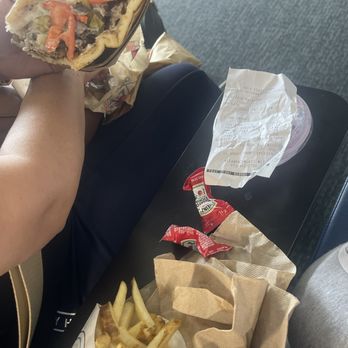 Gold Coast Dogs - Food from the airport - Hot Dogs Near Me - Chicago, Illinois