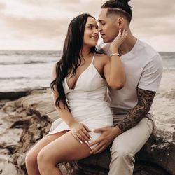 Beach Glow Mobile Spray Tanning - Gorgeous FIANCÉ