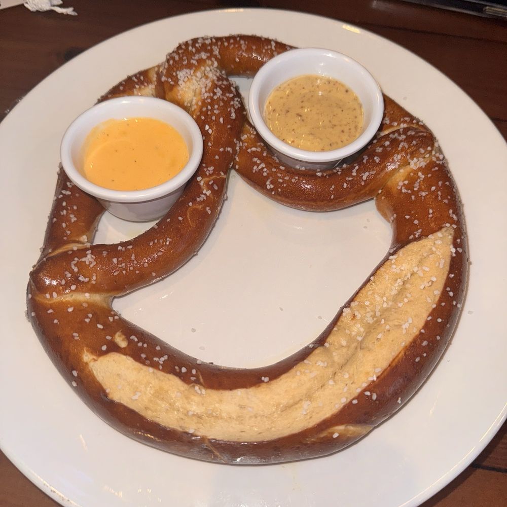 Miller's Ale House - Sports Bars Near Me - Ocala, Florida