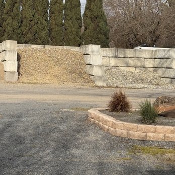 iROC Landscape Supply - Bulk - Building Supplies Near Me - Cloverdale, California iROC Landscape Supply - Bulk - Building Supplies Near Me - Cloverdale, California