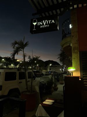 Invita Bistro by null