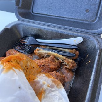 Lickin' Chicken -  fork and knife in a container - Chicken Shop Near Me - Stockbridge, Georgia