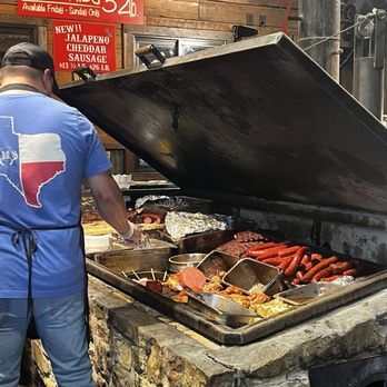 Hard Eight BBQ - Time to choose our meats - Barbeque Near Me - Burleson, Texas