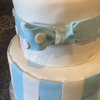 Scafuri Bakery - Bow was cracked upon arrival to event - Bakeries Near Me - Chicago, Illinois Scafuri Bakery - Bow was cracked upon arrival to event - Bakeries Near Me - Chicago, Illinois