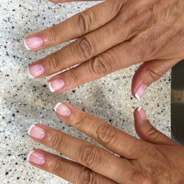 My mom's nails are done by anna. So beautiful!!