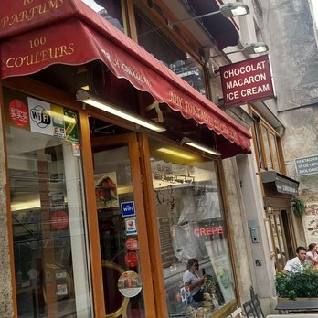 Aux Fontaines de Chocolat - Rude guy. So left to eat somewhere else. - Chocolatiers & Shops Near Me - Paris, 75