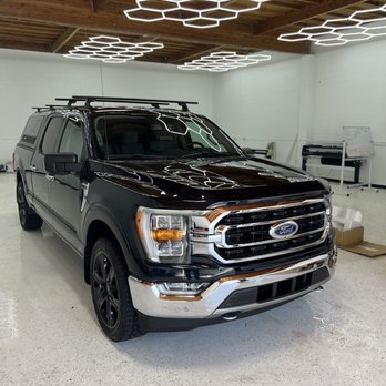 Dazzle's Wraps - Ford F150 with SmartCap, 22 inch ford performance wheels and Yakima roof rack. - Auto Detailing Near Me - Rancho Cordova, California Dazzle's Wraps - Ford F150 with SmartCap, 22 inch ford performance wheels and Yakima roof rack. - Auto Detailing Near Me - Rancho Cordova, California