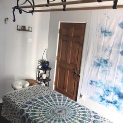 Jo Ashiatsu Therapeutic Massage - Studio