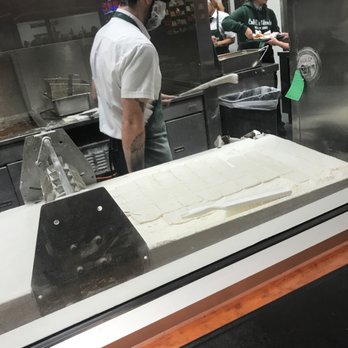 Cafe Du Monde - Coffee & Tea Near Me - Kenner, Louisiana