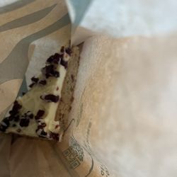 Starbucks - Cranberry bliss bar