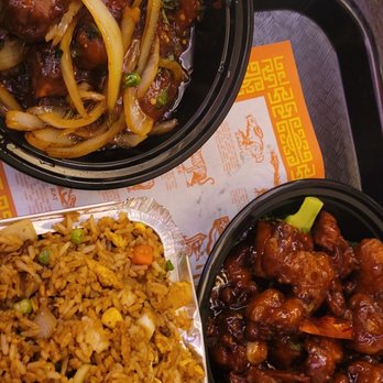 Teng's Restaurant - Vegetable Fried Rice with Egg, General Tso Chicken, Hakka Chilli Paneer - Chinese Near Me - Levittown, New York Teng's Restaurant - Vegetable Fried Rice with Egg, General Tso Chicken, Hakka Chilli Paneer - Chinese Near Me - Levittown, New York