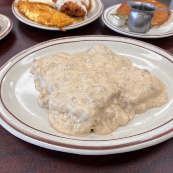 Cafe Diem - Biscuits and gravy - Breakfast & Brunch Near Me - Papillion, Nebraska