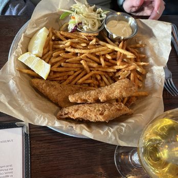 Dillon Dam Brewery - Fish and Chips (Chips over cooked) - American Near Me - Dillon, Colorado Dillon Dam Brewery - Fish and Chips (Chips over cooked) - American Near Me - Dillon, Colorado