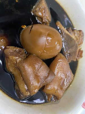 正文志记猪什汤大王 Cheng Mun Chee Kee Pig Organ Soup by null