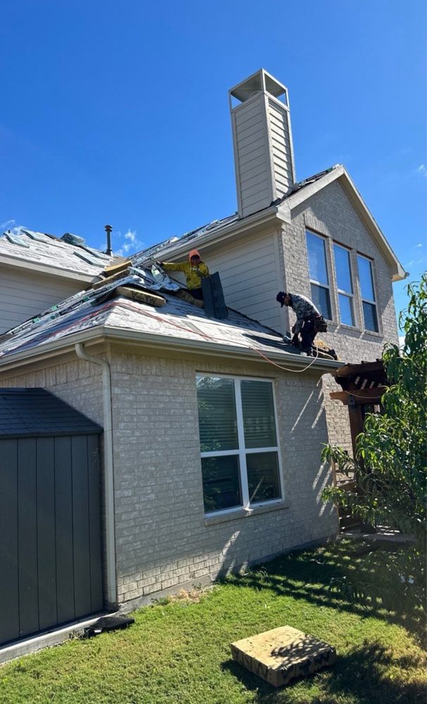 Slide of Pro American Roofing