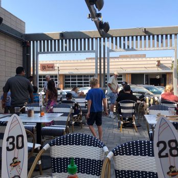 Surf Rider Pizza - Pizza Near Me - La Mesa, California