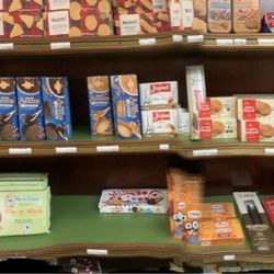 Pegna - Looking for cookies, I hit the mother load