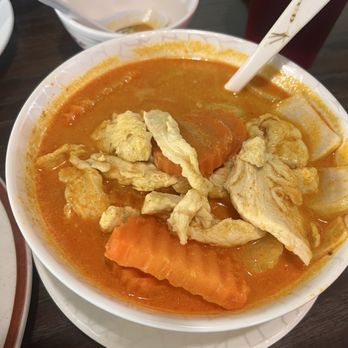 Thai Excellente Restaurant - yellow chicken curry - Thai Near Me - El Monte, California Thai Excellente Restaurant - yellow chicken curry - Thai Near Me - El Monte, California