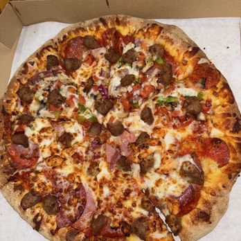 Seniore's Pizza - Half and half mini pizza : Seniore's Special Pizza - Pizza Near Me - Santa Clara, California Seniore's Pizza - Half and half mini pizza : Seniore's Special Pizza - Pizza Near Me - Santa Clara, California