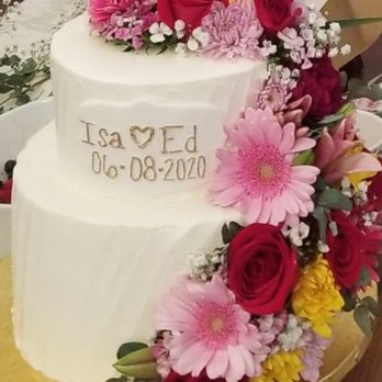 Mr Baker - 2-tier double chocolate fudge cake with fresh flowers - Bakeries Near Me - Rancho Cucamonga, California