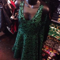 Hot Topic - Poison ivy dress