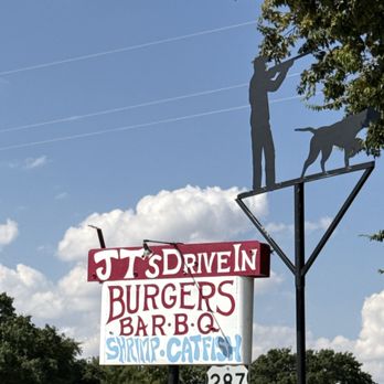 J T's Drive In - JTs sign - Barbeque Near Me - Childress, Texas J T's Drive In - JTs sign - Barbeque Near Me - Childress, Texas
