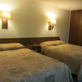 El Portal Motel - beds - Hotels Near Me - Beatty, Nevada El Portal Motel - beds - Hotels Near Me - Beatty, Nevada