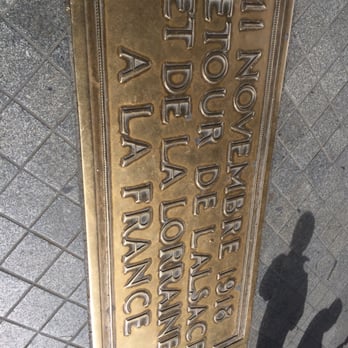 L'Arc de Triomphe - Landmarks & Historical Buildings Near Me - Paris, 75 L'Arc de Triomphe - Landmarks & Historical Buildings Near Me - Paris, 75