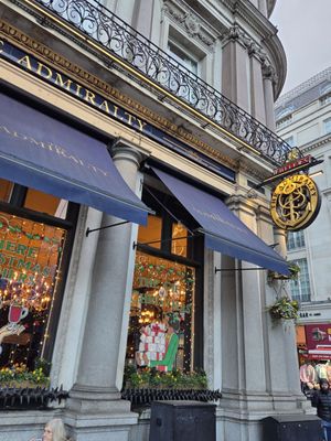 The Admiralty, Trafalgar Square by null