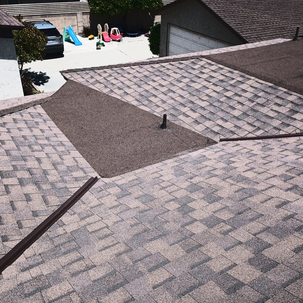 Slide of SoCal Roofing Services