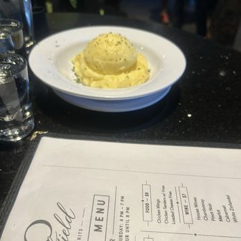 DUO Restaurant & Spirits - Mashed potatoes looks delicious. - Lounges Near Me - Southfield, Michigan DUO Restaurant & Spirits - Mashed potatoes looks delicious. - Lounges Near Me - Southfield, Michigan