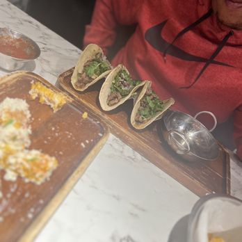 Una Mas - Street Tacos with corn - Mexican Near Me - Salisbury, North Carolina Una Mas - Street Tacos with corn - Mexican Near Me - Salisbury, North Carolina