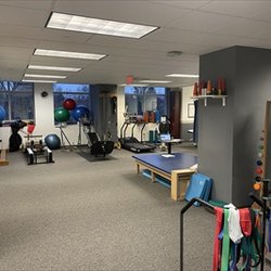 RUSH Physical Therapy - Oak Park Maple