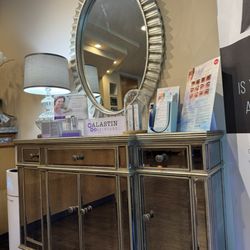 Mark A. Chin, M.D - Waiting Area